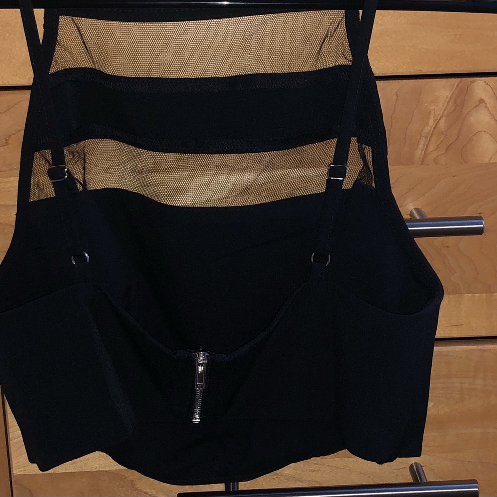 Crop top - Picture 2 of 2